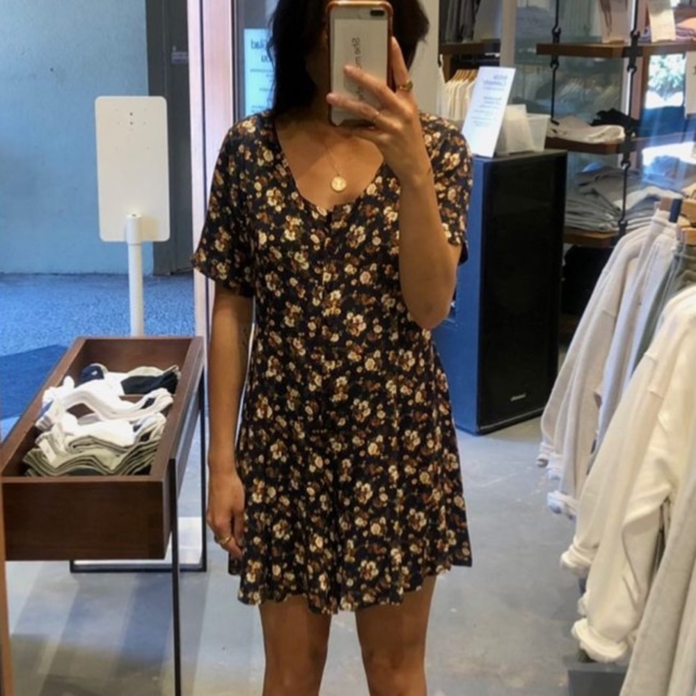 Vintage Women’s Black Floral Short Sleeve Romper Dress